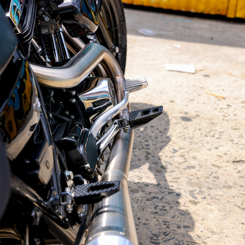 TSC-2021-1 THRASHIN-SUPPLY-CO. FOOTPEGS P-54 1.375"BLK FOOTPEGS P-54 1.375"BLK FOOTPEGS & PARTS 