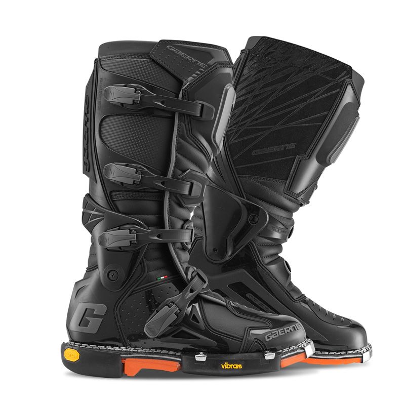 2201-011-49 GAERNE GAERNE FASTBACK SUPERMOTARD MIDNIGHT BLACK SIZE 49 GAERNE FASTBACK SUPERMOTARD MIDNIGHT BLACK SIZE 49 Boots 