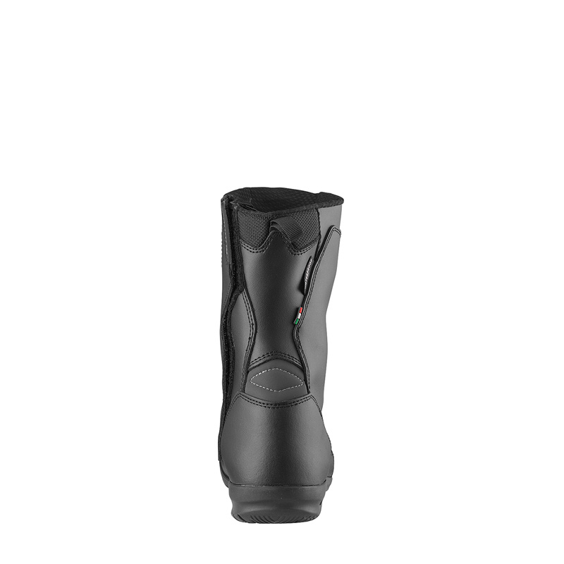 2448-001-47 gaerne G.YUMA AQUATECH BLACK SIZE : 47 G.YUMA AQUATECH BOOTS - BLACK (47)
