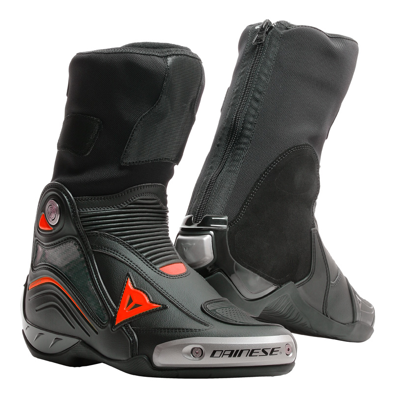 1795207-628-47-1 1795207-628-47 DAINESE AXIAL D1 BOOTS BLACK/RED-FLUO AXIAL D1 BOOTS - BLACK/FLUO RED (47)