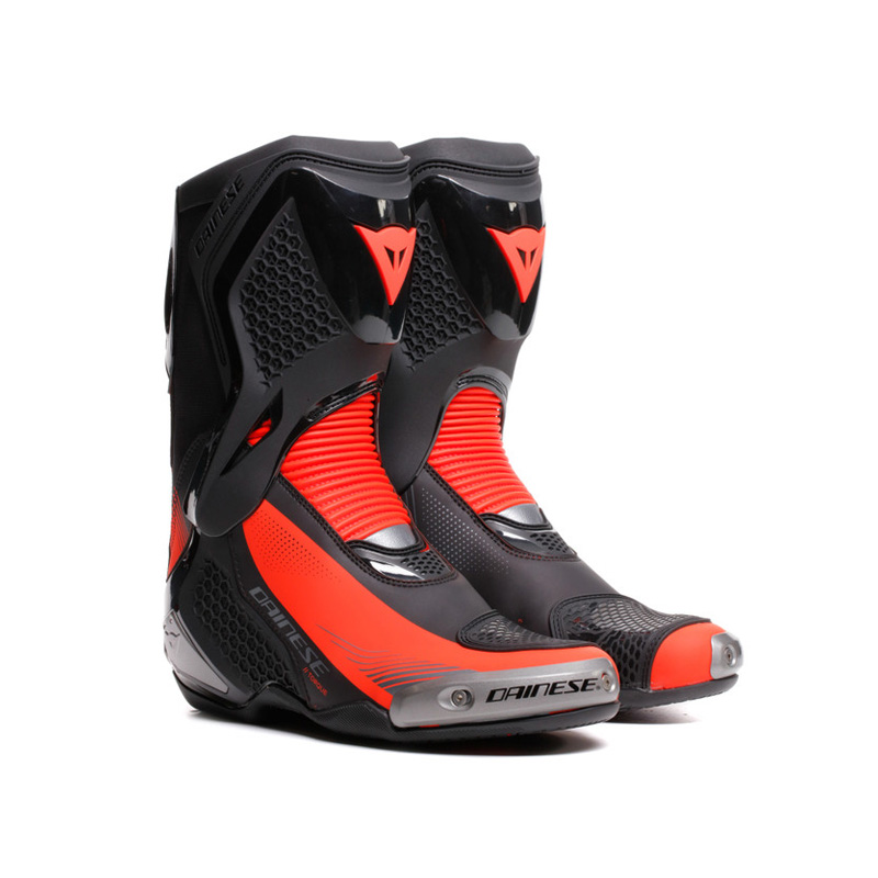 17900085-628-48 DAINESE TORQUE 4 BOOTS BLACK/RED FLUO 48 TORQUE 4 BOOTS BLACK/RED FLUO 48 Boots 