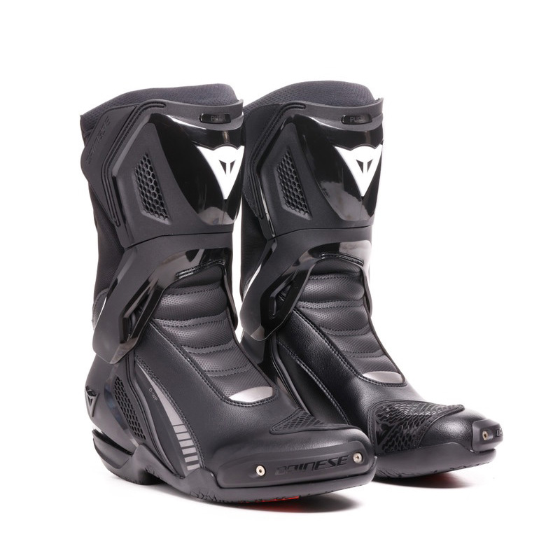 17900143-631-48 DAINESE NEXUS 3 D-WP IN & OUT BOOTS BLACK 48 NEXUS 3 D-WP IN & OUT BOOTS BLACK 48 Boots 