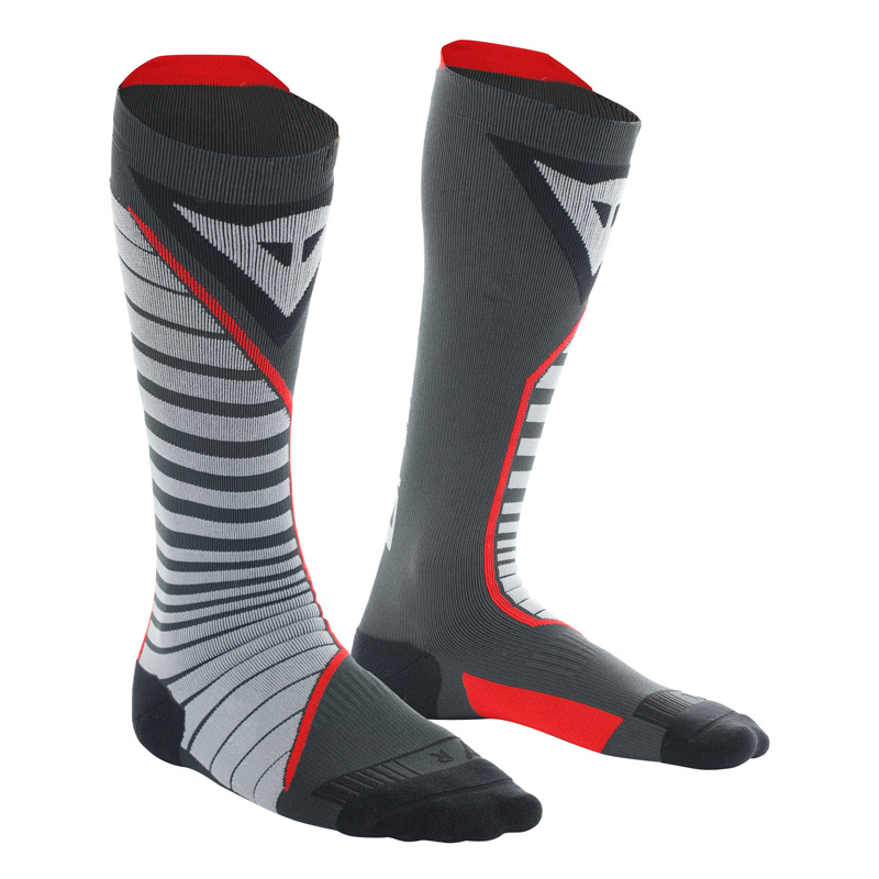 1996273-606-4547 DAINESE THERMO LONG SOCKS - BLACK/RED (4547) THERMO LONG SOCKS - BLACK/RED (4547) Technical Underwear 